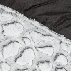 Wallace & Jones Gepolsterte Plüsch Wendedecke Snow L 8 Wallace & Jones Gepolsterte Plüsch Wendedecke Snow L -KONG Verkäufe 265180c1fa90291ea0ed01b48c012c7cb4c5c574 1345733 de DE 03448dfa1e99621cd34886a37f97f35624062fc3YApLsV