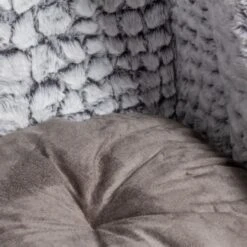 LITTLE LORD Bett Shelly Taupe -KONG Verkäufe 2703ea5cf8877fdcbf9f6896cc9a0e8a4ed2ab85 1653003 de DE 6ef81b595b697a223ae91c3d9c126f586afa57fc9Q8gm6