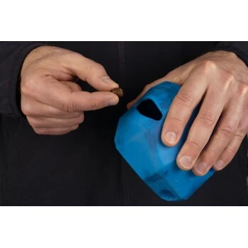 Ruffwear Gnawt-a-Rock™ Spielzeug Blau 4 Ruffwear Gnawt-a-Rock™ Spielzeug Blau – Bild 4